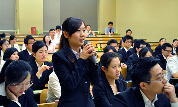 在日外国留学生已近27万人：中国大陆留学生占4成居首